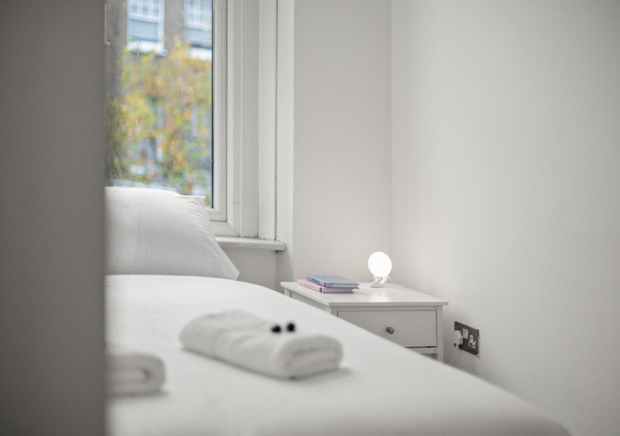 Sg, Cosy Apartment In Paddington Central London Bagian luar foto